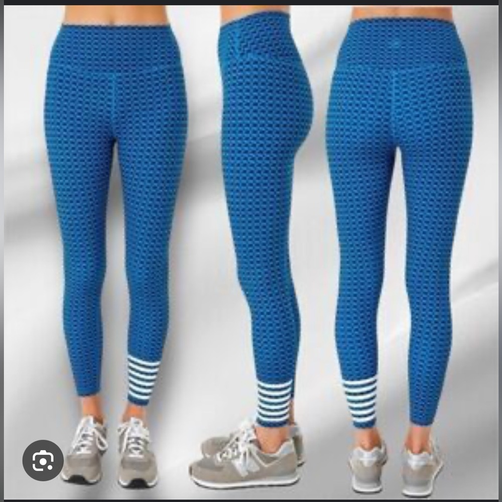 NWT Addison Bay Women’s Every Day Legging Athleisure‎ Performance Material